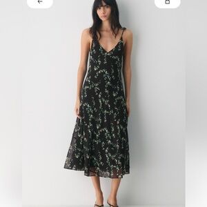 Aritzia Wilfred Priscilla Maxi Dress Black with Green Floral Print size Large